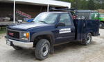 1999 GMC Sierra SL 4wd 2500 service truck Auction Photo