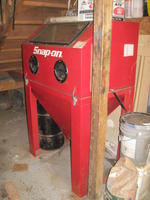 SNAP-ON SANDBLAST CABINET