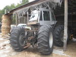 White Field Boss 4-150 tractor Auction Photo