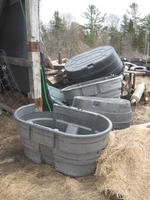 Rubbermaid Water Tubs Auction Photo