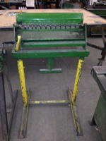 24in. Finger Press Auction Photo