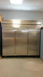 VULCAN 3-DR S/S REFRIGERATOR Auction Photo