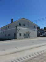 11-Unit Apartment Building Auction Photo