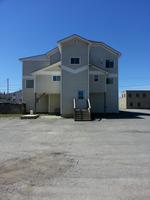 11-Unit Apartment Building Auction Photo