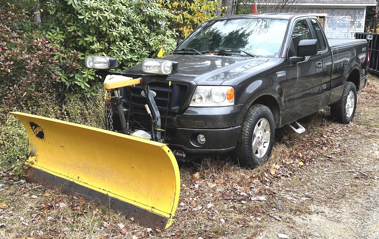 PUBLIC TIMED ONLINE AUCTION PLOW TRUCK - BOAT - WOODWORKING - SHOP EQ Auction