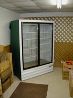 General 2-door Cooler Auction Photo