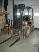 Crane & Roll-Off Trucks - Roofing & Sheet Metal Equip. Bid Online! Auction Photo