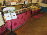 CONTENTS OF QUIZNOS SANDWICH SHOP & MAGGIE MOO'S ICE CREAM SOLD! Auction Photo