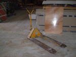 Multiton S2748 Hydraulic Pallet Jack Auction Photo