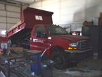 2000 Ford F350 Super Duty 1-ton w/ dump body Auction Photo