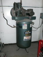 Saylor Beal Air Compressor Auction Photo