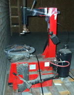 TIMED ONLINE AUCTION SNAP-ON SHOP EQUIPMENT - EAGLE 4-POST LIFT Auction Photo