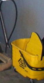 TIMED ONLINE AUCTION SNAP-ON SHOP EQUIPMENT - EAGLE 4-POST LIFT Auction Photo