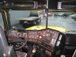 2000 Freightliner interior Auction Photo