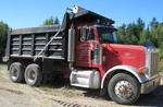 1998 Peterbilt 378 T/A Dump Truck Auction Photo