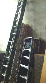 Ladders Auction Photo