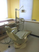 ROYAL MODEL: 16 DENTAL CHAIR Auction Photo