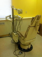 SS WHITE REVELATION DENTAL CHAIR Auction Photo