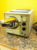TIMED ONLINE AUCTION DENTAL OFFICE EQUIPMENT  Auction Photo