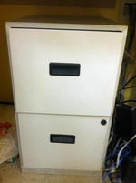 2-DRAWER FILE CABINET Auction Photo