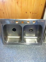 STAINLESS STEEL 2-BAY SINK Auction Photo