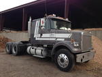 1993 GMC TRACTOR - Sell from photo, not at site Auction Photo