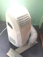 LG Air Conditioner Auction Photo