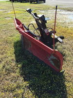 V-PLOW FOR 06 CHEV REG CAB RED Auction Photo