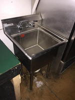 TIMED ONLINE AUCTION KITCHEN & REFRIGERATION EQUIPMENT - FURNITURE Auction Photo