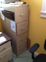 4-DRAWER FILING CABINET Auction Photo