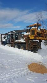 1984 HUSKY BRUTE LOG LOADER