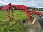 Woods bucket loader Auction Photo