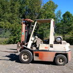 93 NISSAN 50 LP FORKLIFT Auction Photo