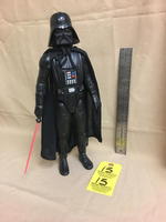 TIMED ONLINE AUCTION STAR WARS COLLECTION Auction Photo