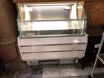 TIMED ONLINE AUCTION CAFE & REFRIGERATION EQUIPMENT - FURNITURE Auction Photo