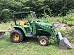 2001 JOHN DEERE 4200 4WD TRACTOR