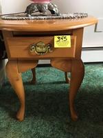 SIDE TABLE Auction Photo