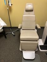 RELIANCE 7000L OPHTHALMOLOGY CHAIR Auction Photo