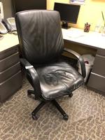 MULTI-TASK OFFICE CHAIR Auction Photo