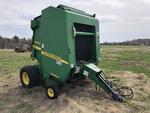 2010 JOHN DEERE 457 SILAGE SPECIAL Auction Photo