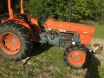 TIMED ONLINE AUCTION CRAWLER LOADER, DOZER, 4WD TRACTORS, SHOP EQUIP.  Auction Photo