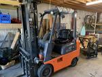 TIMED ONLINE AUCTION TOYOTA FORKLIFT - RESTAURANT EQUIPMENT Auction Photo
