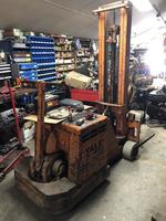 TIMED ONLINE AUCTION  MECHANICS & CONTRACTORS TOOLS - SHOP EQUIPMENT Auction Photo