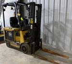 CATERPILLAR 35 ELECTRIC FORKLIFT Auction Photo
