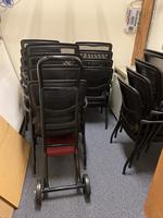 TIMED ONLINE AUCTION OFFICE FURNITURE: DESKS, MODULAR PANELS, SEATING Auction Photo