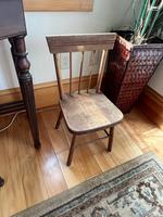 VINTAGE SIDE CHAIR Auction Photo