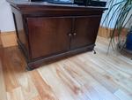 TV/STEREO CABINET, STAND Auction Photo