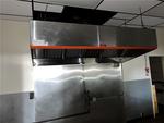 PUBLIC TIMED ONLINE AUCTION FOOD SERVICE & LOUNGE EQUIPMENT - TABLES Auction Photo