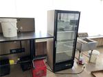 PUBLIC TIMED ONLINE AUCTION FOOD SERVICE & LOUNGE EQUIPMENT - TABLES Auction Photo