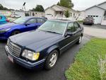 1995 MERCEDES BENZ E320 SEDAN Auction Photo